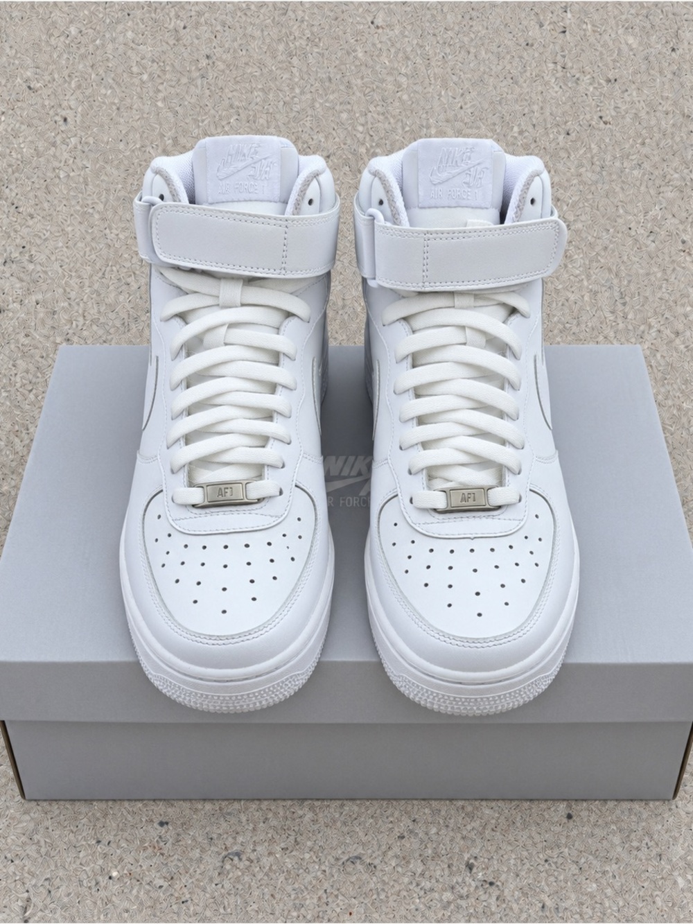 Nike Air Force 1s high top white Size 7y = W 8.5 or M 7